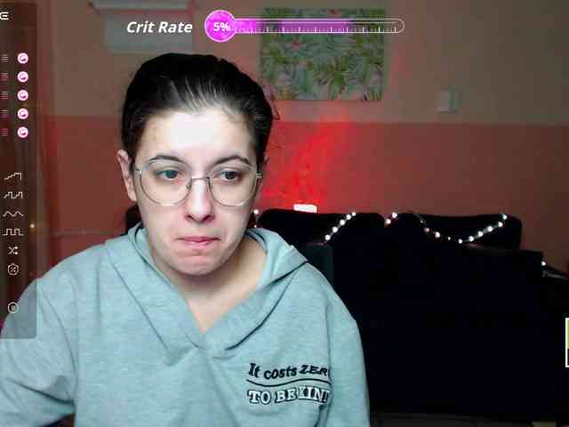 AminaBeatris13 webcam