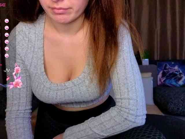 AminaBeatris13 webcam