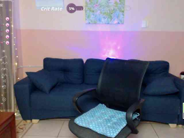 AminaBeatris13 webcam