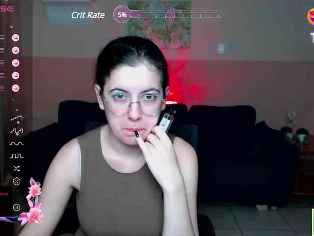 AminaBeatris13 webcam