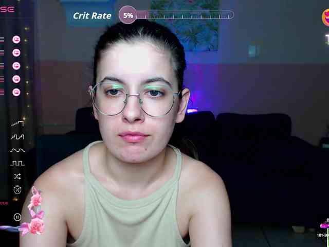 AminaBeatris13 webcam