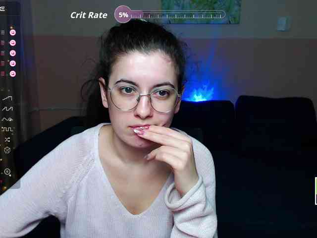 AminaBeatris13 webcam