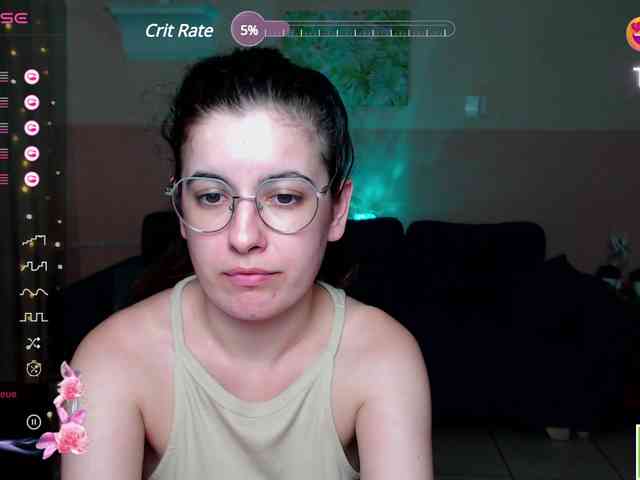 AminaBeatris13 webcam