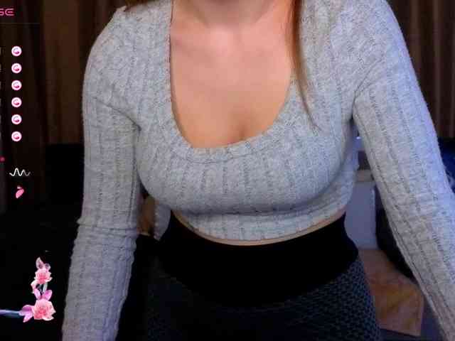 AminaBeatris13 webcam