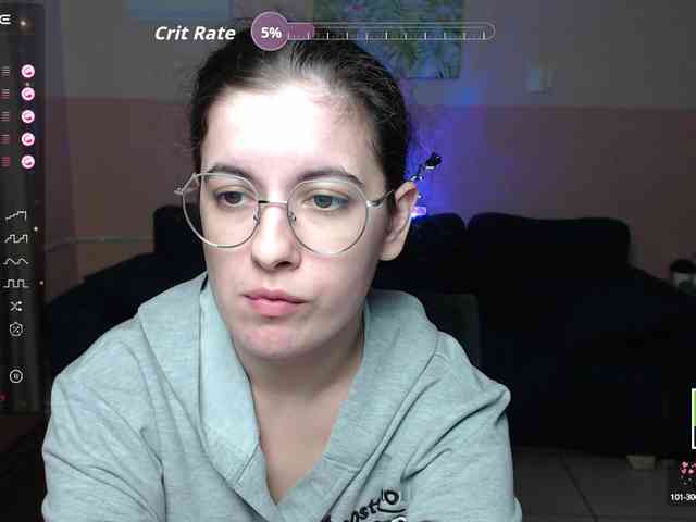 AminaBeatris13 webcam