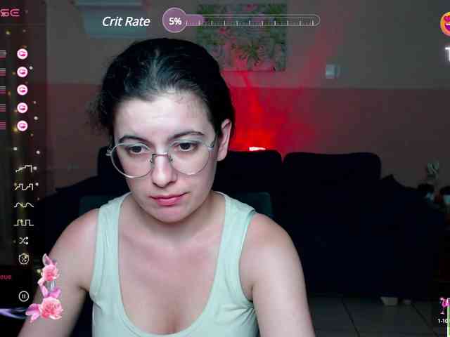 AminaBeatris13 webcam