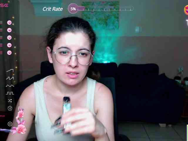 AminaBeatris13 webcam