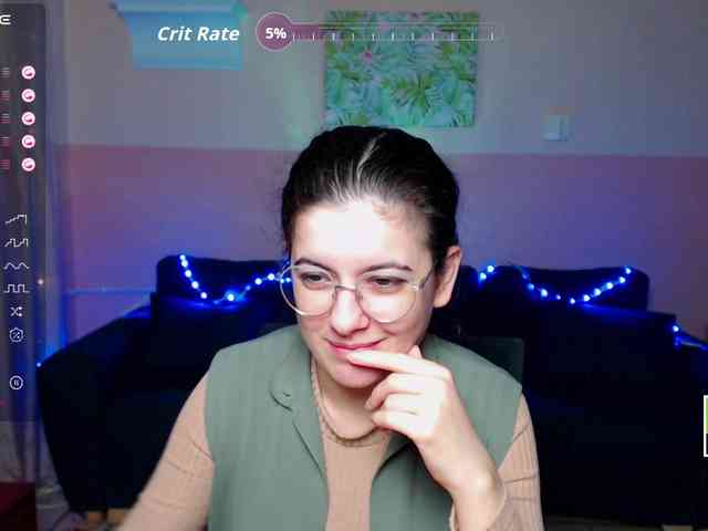 AminaBeatris13 webcam