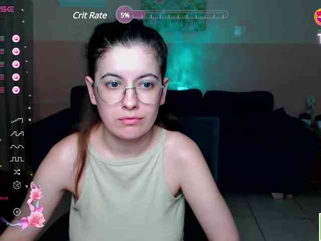 AminaBeatris13 webcam