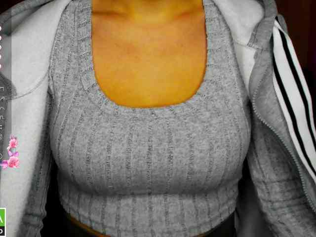 AminaBeatris13 webcam