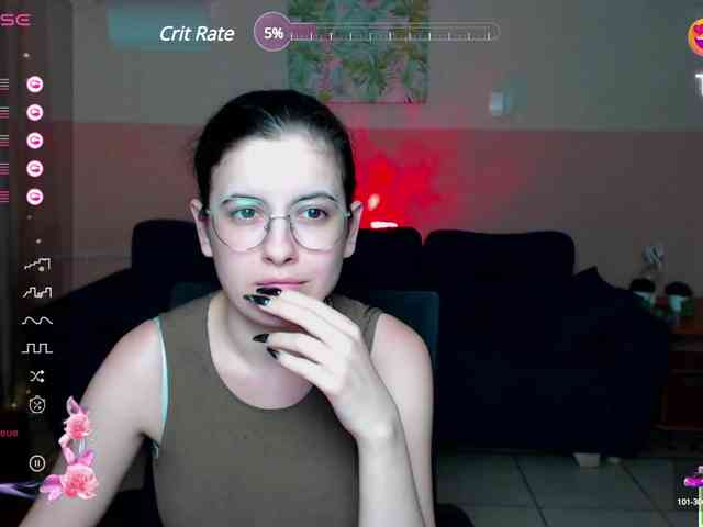 AminaBeatris13 webcam
