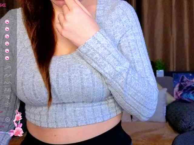 AminaBeatris13 webcam