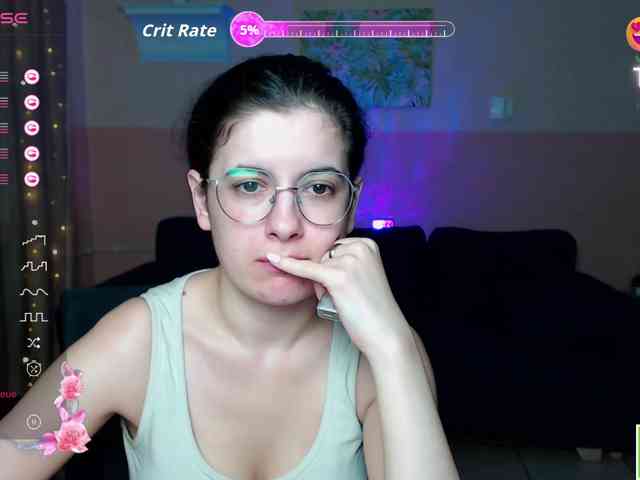 AminaBeatris13 webcam