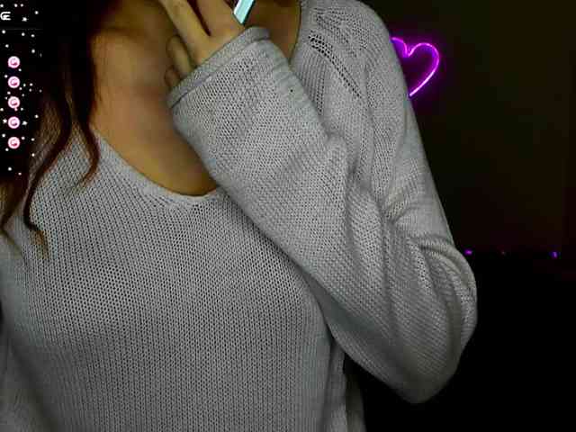 AminaBeatris13 webcam