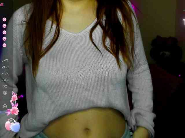 AminaBeatris13 webcam