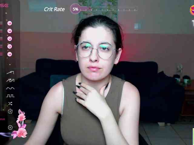 AminaBeatris13 webcam