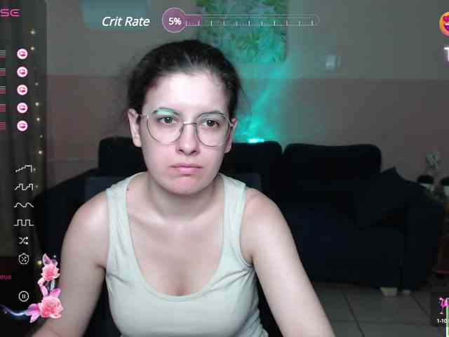 AminaBeatris13 webcam