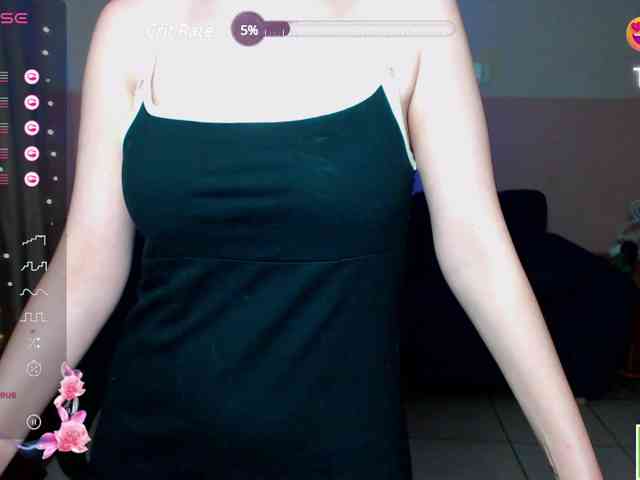 AminaBeatris13 webcam