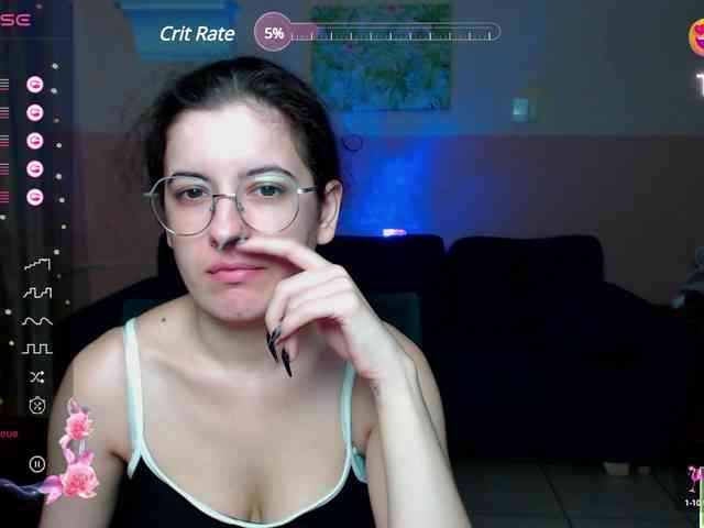 AminaBeatris13 webcam