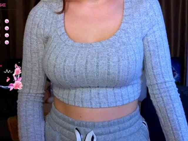 AminaBeatris13 webcam