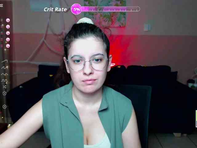 AminaBeatris13 webcam