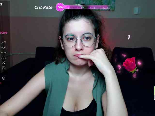 AminaBeatris13 webcam