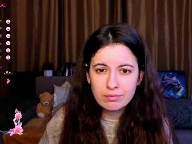 AminaBeatris13 webcam