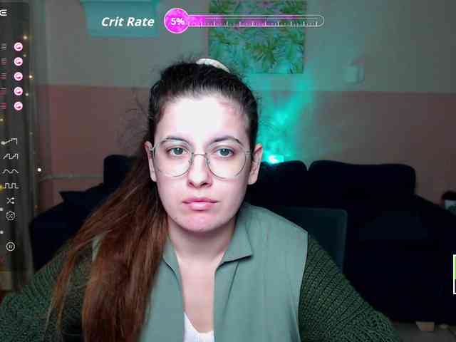 AminaBeatris13 webcam