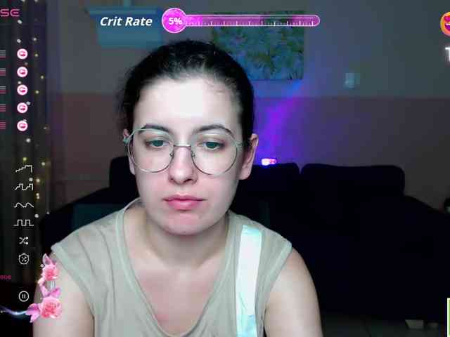 AminaBeatris13 webcam