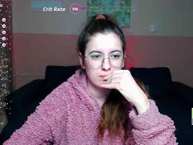 AminaBeatris13 webcam