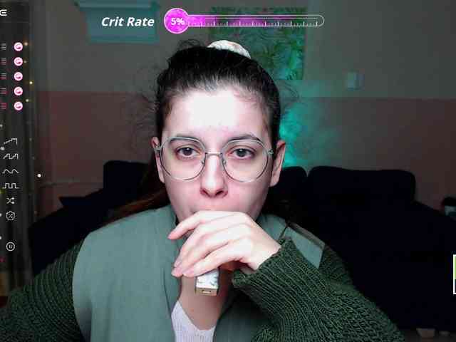 AminaBeatris13 webcam