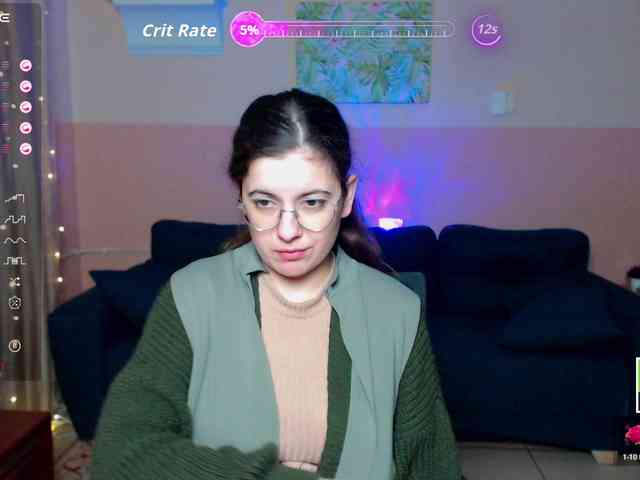 AminaBeatris13 webcam