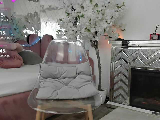 adonawet's BongaCams show and profile