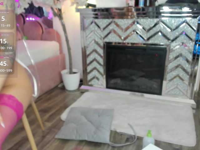 adonawet live cam profile