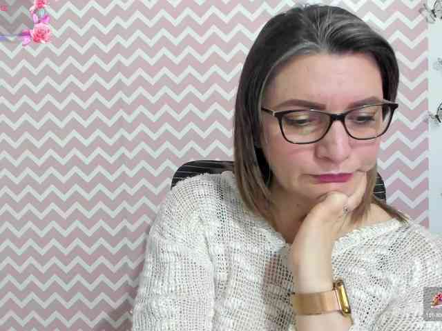 Amie-Adams82 webcam