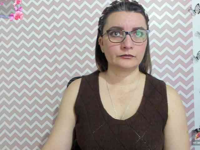 Amie-Adams82 webcam