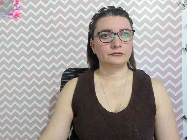 Amie-Adams82 webcam