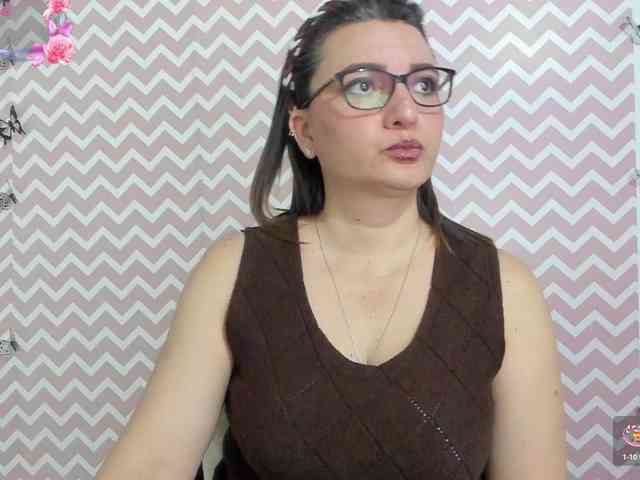 Amie-Adams82 webcam