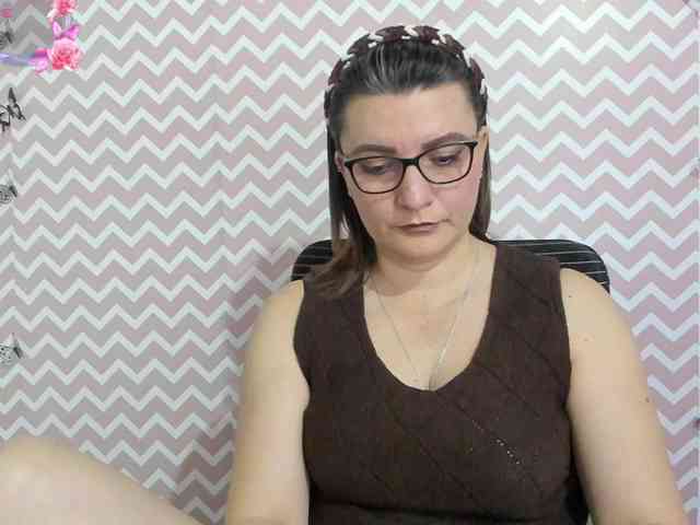 Amie-Adams82 webcam