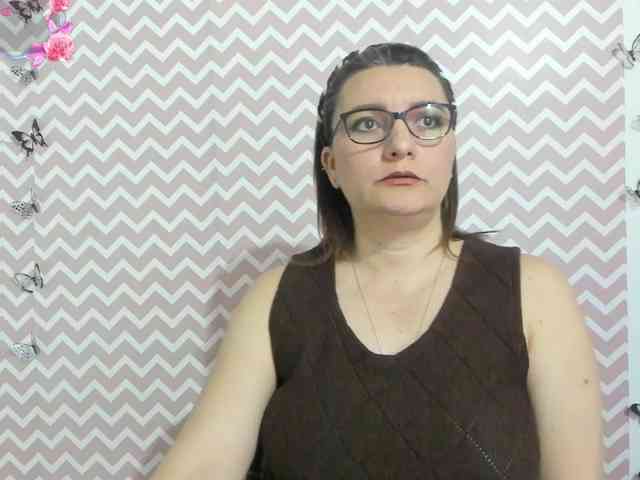 Amie-Adams82 webcam