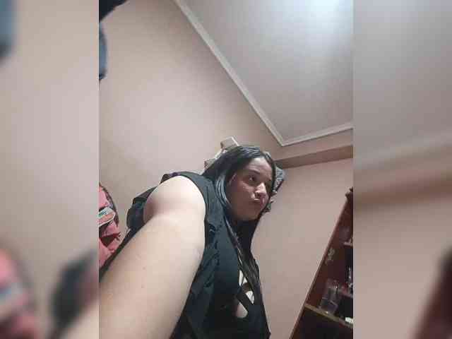 Laylamkarim webcam