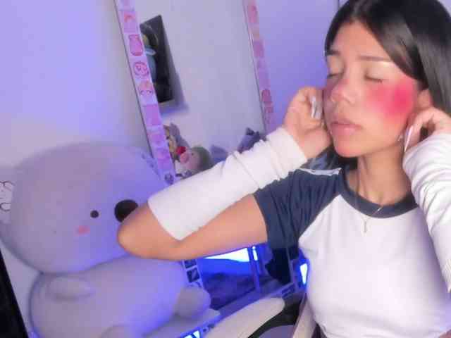 cute-stephuwu webcam