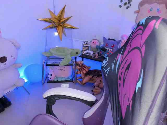 cute-stephuwu webcam