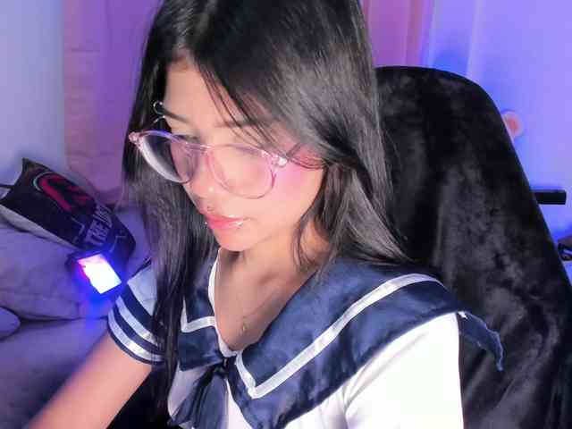 cute-stephuwu webcam