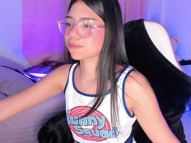 cute-stephuwu webcam