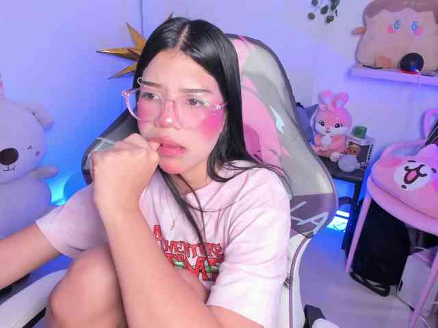 cute-stephuwu webcam
