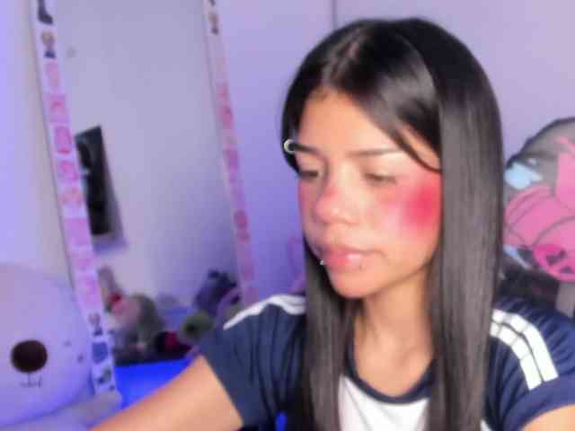 cute-stephuwu webcam