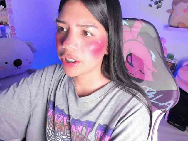 cute-stephuwu webcam