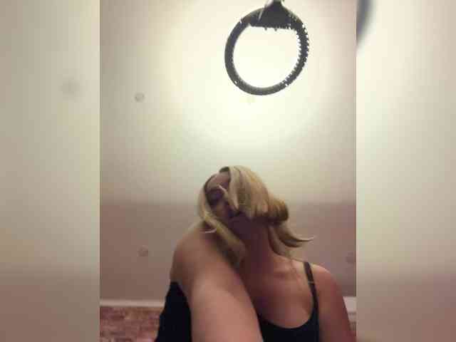 -A-L-I-C-E- Live Webcam on BongaCams