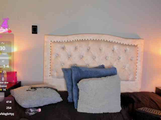 MarthinaBlu webcam